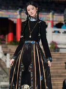 Hanfu modern style dress set with new Chinese design and elegant mamian skirt