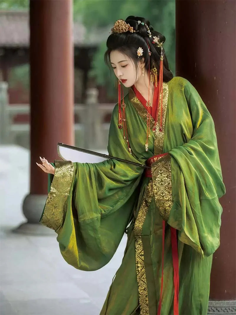 Hanfu Robe | Warring States Chu Tomb Gold Brocade Cross-Collar Hanfu