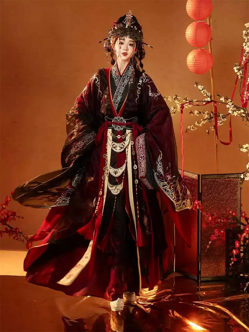 Hanfu Traditional Warring States Robe | Embroidered Straight-Hem Design