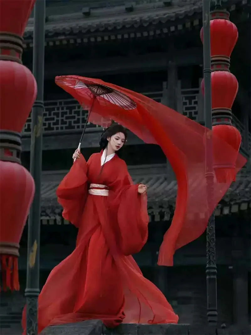 Red Warring States style Hanfu women dress, flowing train, elegant Mid-Autumn festival outfit