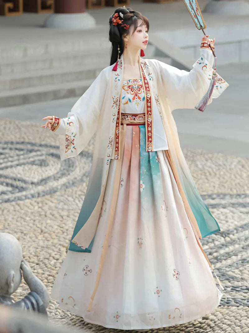 Hanfus Song style beizi set with delicate embroidery and airy ruqun skirt