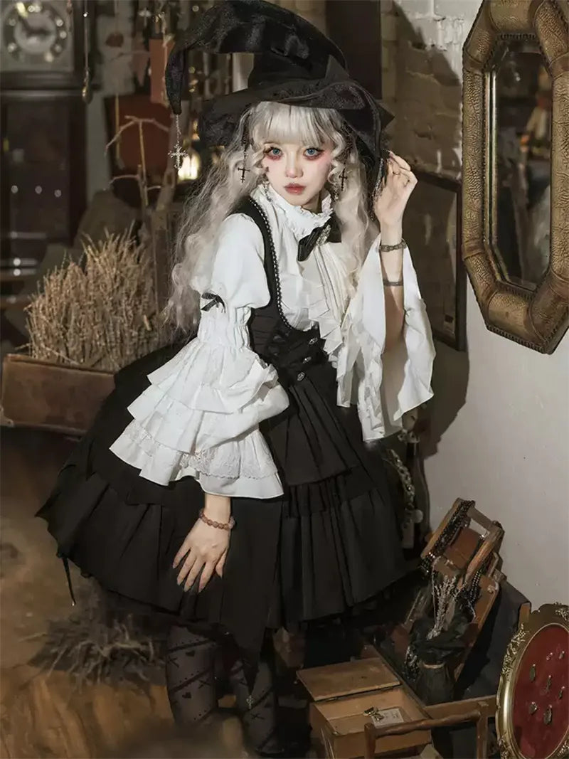 Original gothic Lolita dresses for Halloween cosplay, featuring magical girl design, elegant lace, and autumn daily Lolita fashion style
