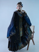 Ming Dynasty clothing stand-collar robe with cloud-shoulder design and woven gold Mamian skirt