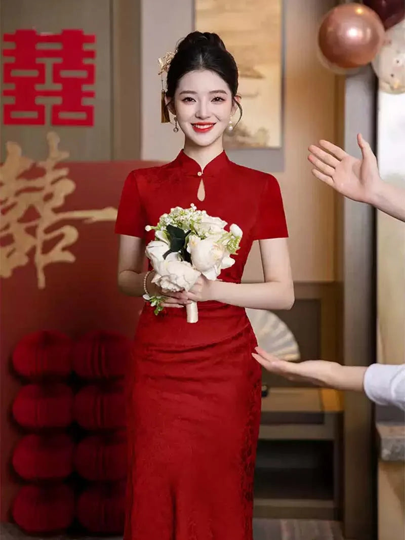 Modern Qipao Wedding dress,embroidered cheongsam bridal gown for autumn weddings, engagement, tea ceremony, and plus-size brides