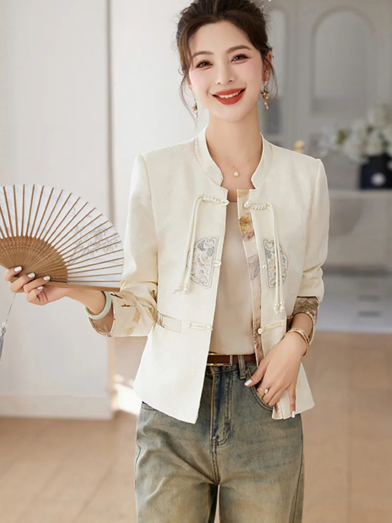 Modern Tang suit embroidered Chinese jacket for women with classic buttons and elegant modern style