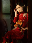 Red embroidered Qipao dress wedding gown, elegant Chinese cheongsam with fishtail design for brides in engagement or banquet,  new style