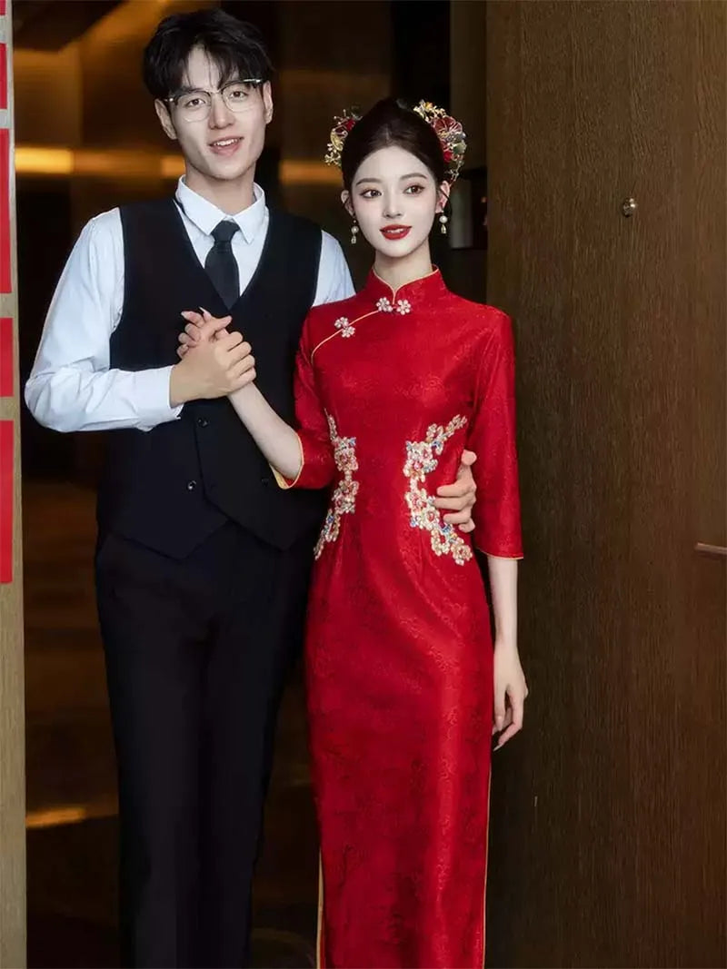 Qipao Inspired Wedding Dress | Stunning Red Cheongsam for Bride