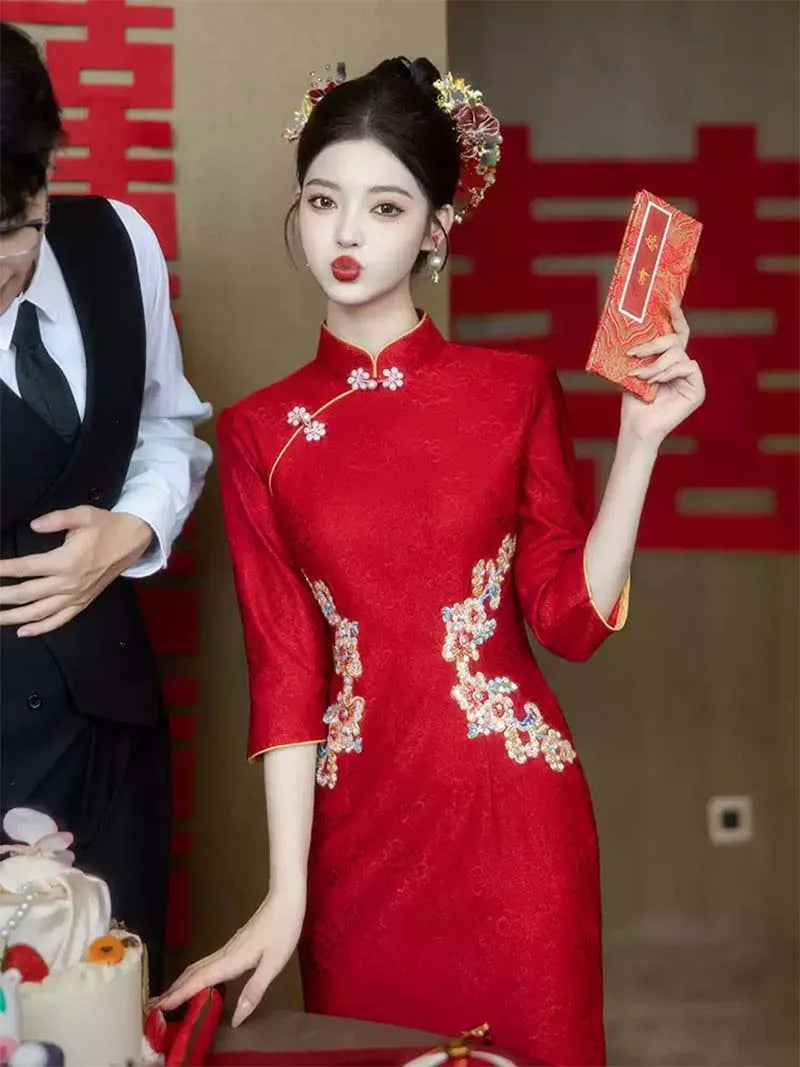 Qipao Inspired Wedding Dress | Stunning Red Cheongsam for Bride