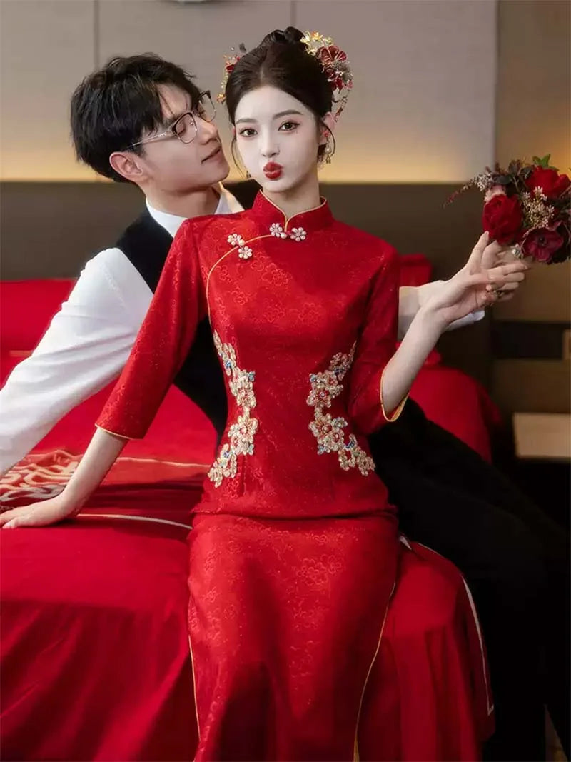 Qipao Inspired Wedding Dress | Stunning Red Cheongsam for Bride