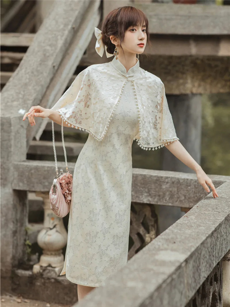 Qipao outfit vintage Shanghai style elegant Chinese dress with refined tailoring