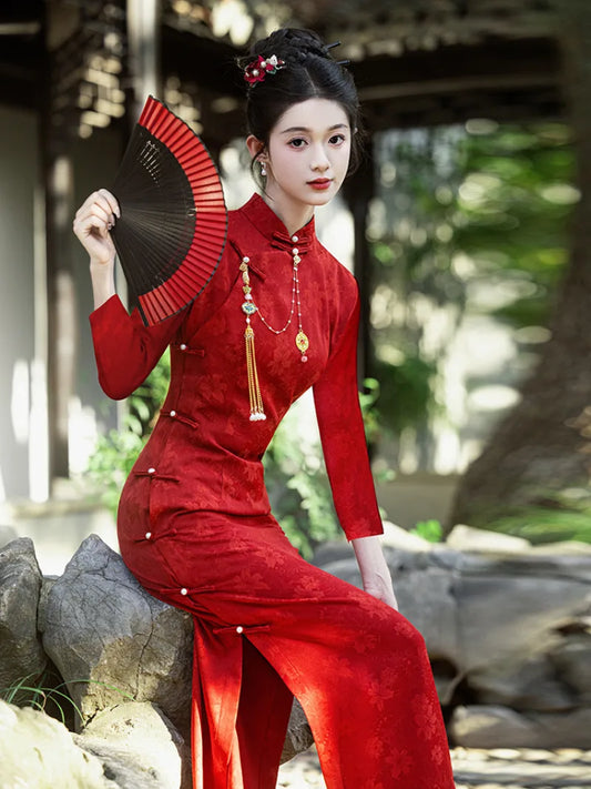 Qipao Red | Graceful Chinese Wedding & Banquet Cheongsam Dress