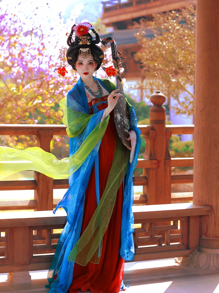 Women’s Qixiong Ruqun Hanfu Set – Tang-Style 4-Piece Outfit