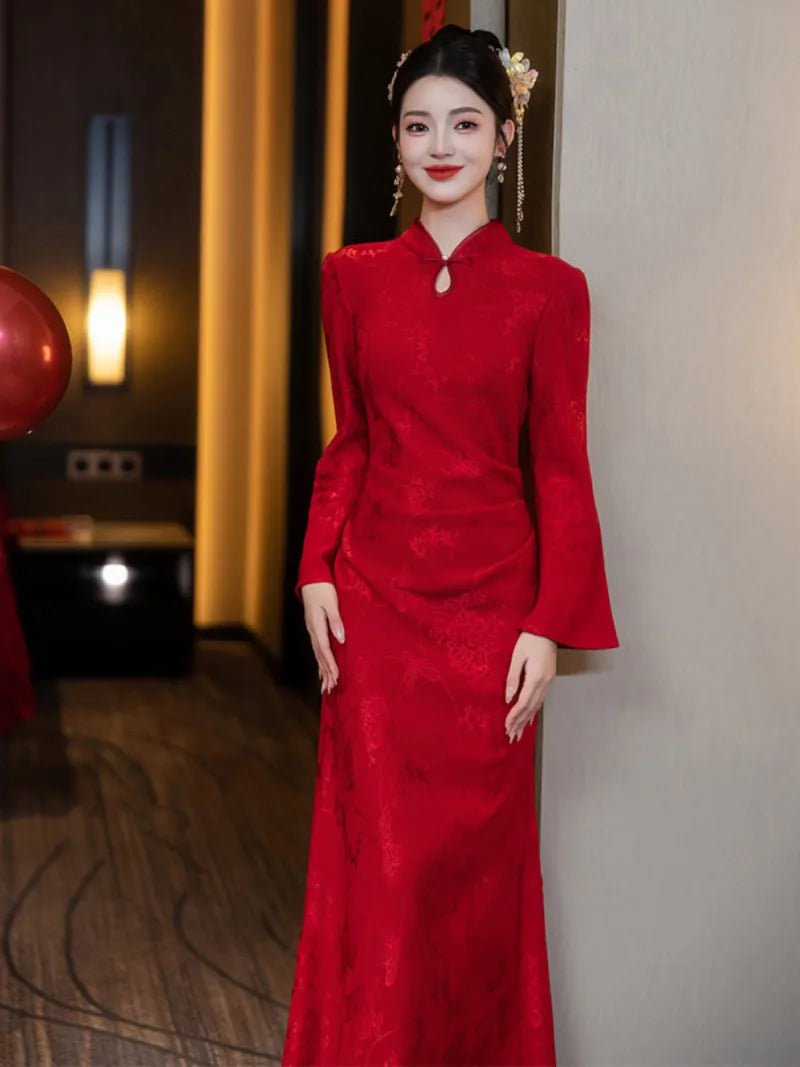 Red chinese cheongsam dress with slim fit red qipao dress