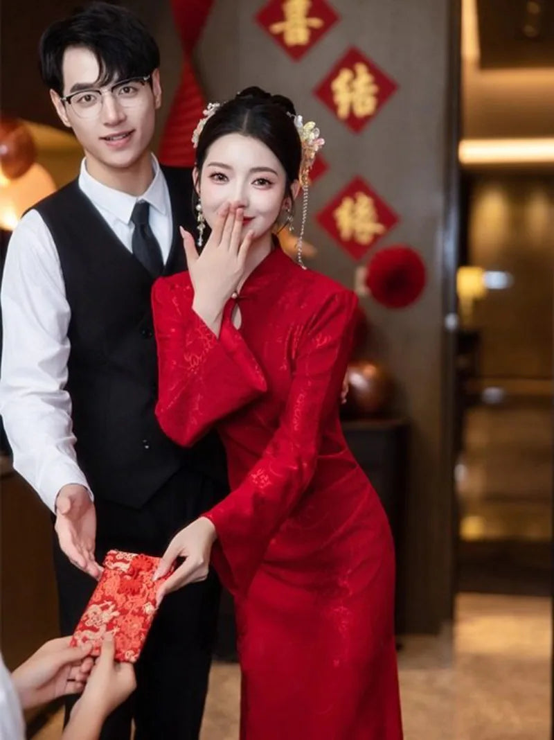 Red chinese cheongsam dress with slim fit red qipao dress