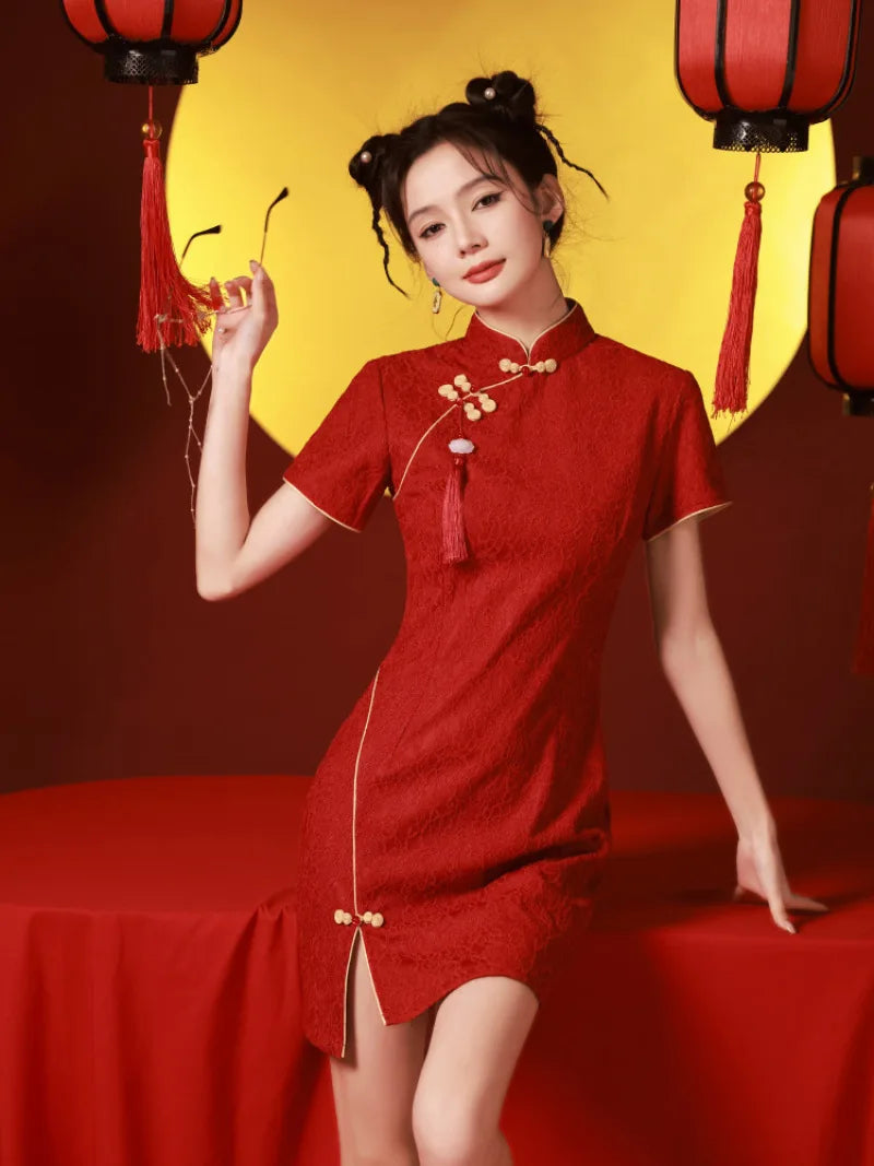 Red chinese dress red qipao dress with modern short cut for engagement and bridal toast