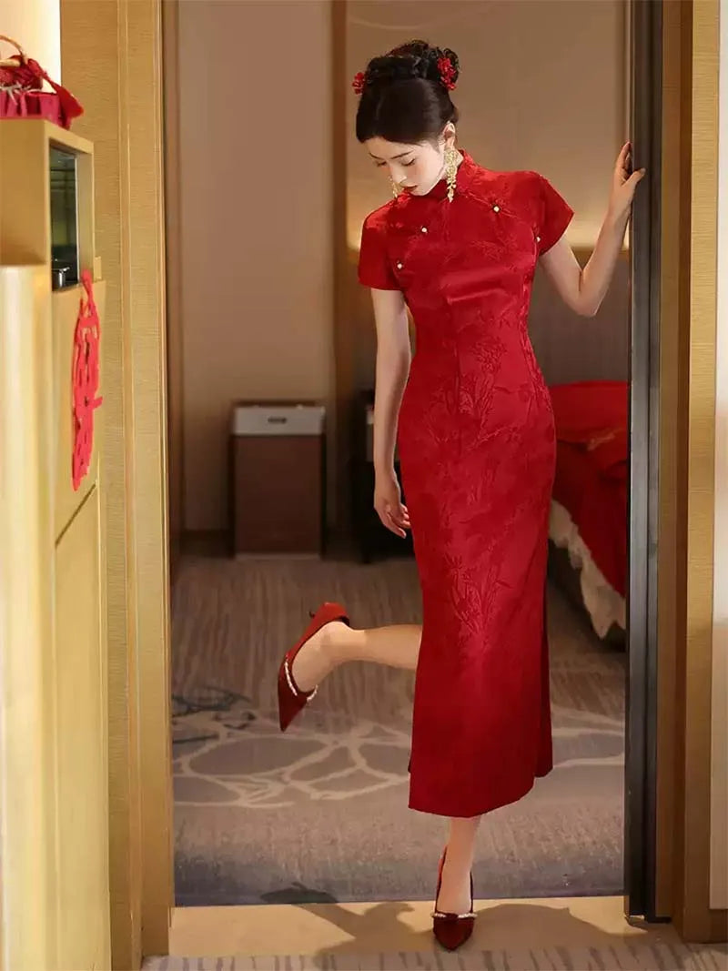 Red Qipao Wedding Dress | Beautiful Chinese Cheongsam Bridal Gown