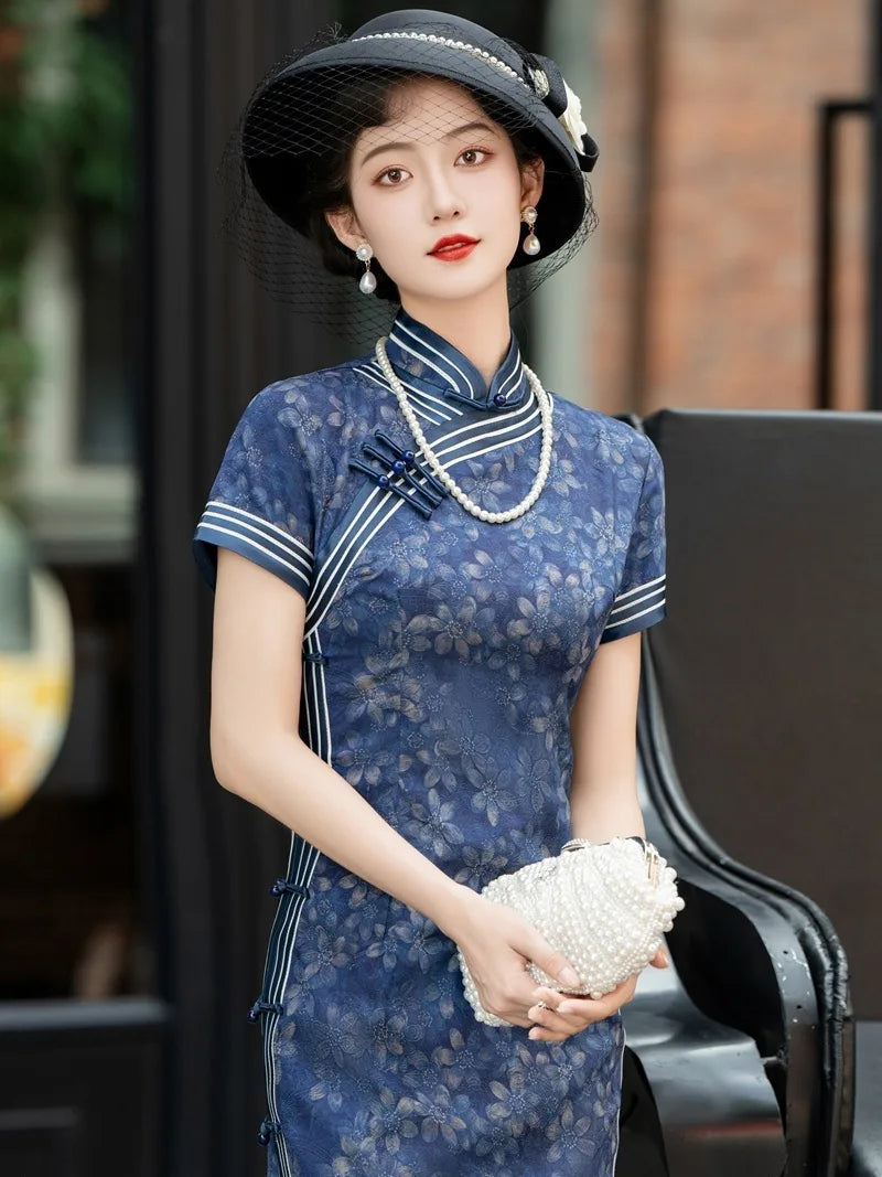 Shanghai Qipao | Beautiful Vintage Chinese Long Cheongsam Dress