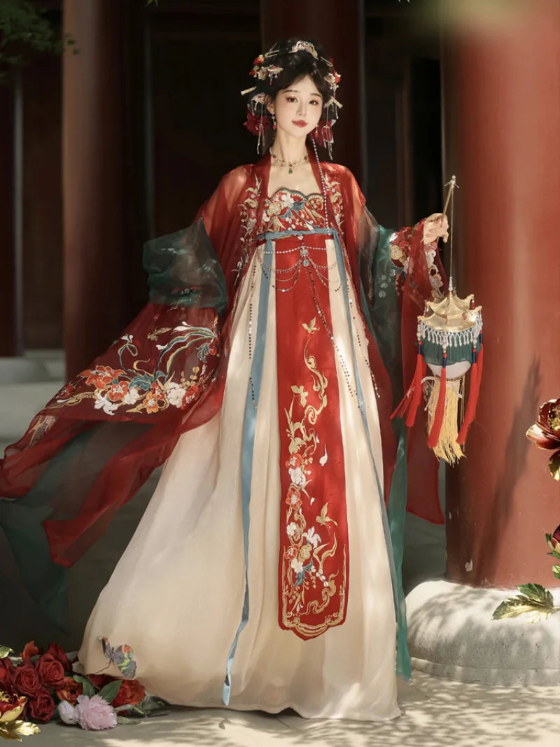 Beautifully crafted Tang dynasty clothes with refined floral stitching