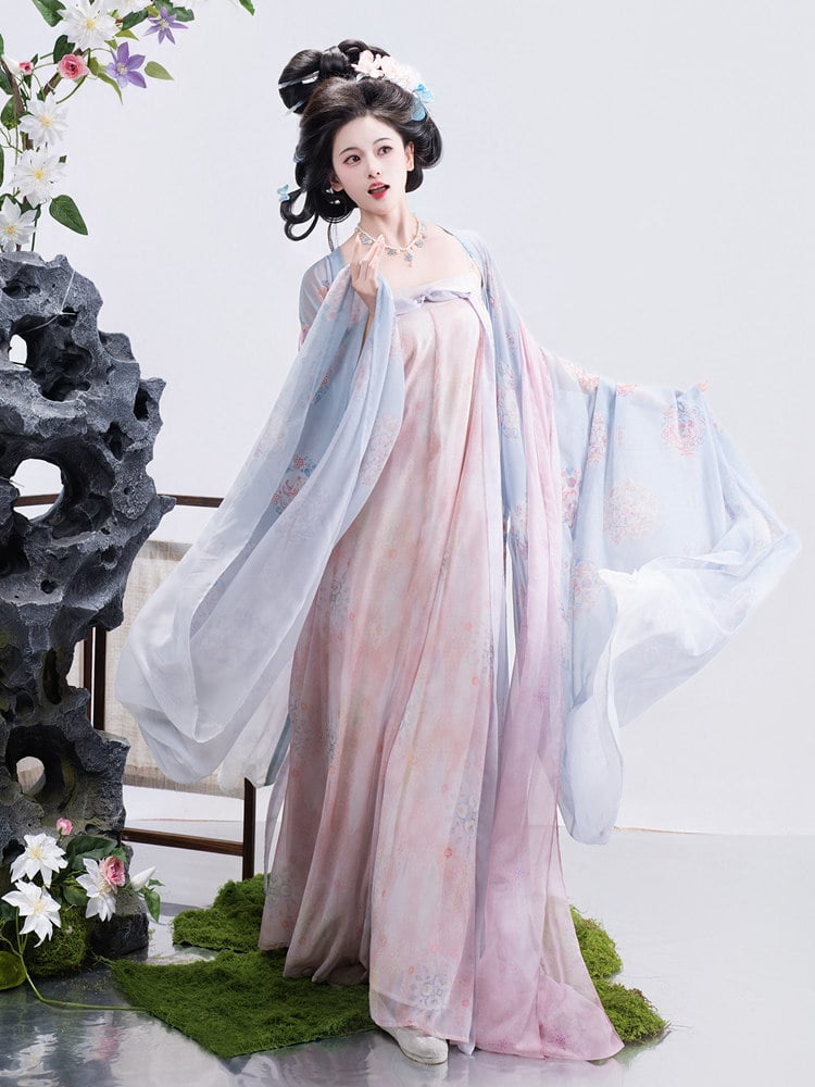 Tang Dynasty Costume Dunhuang Style Qixiong Ruqun Hanfu Set