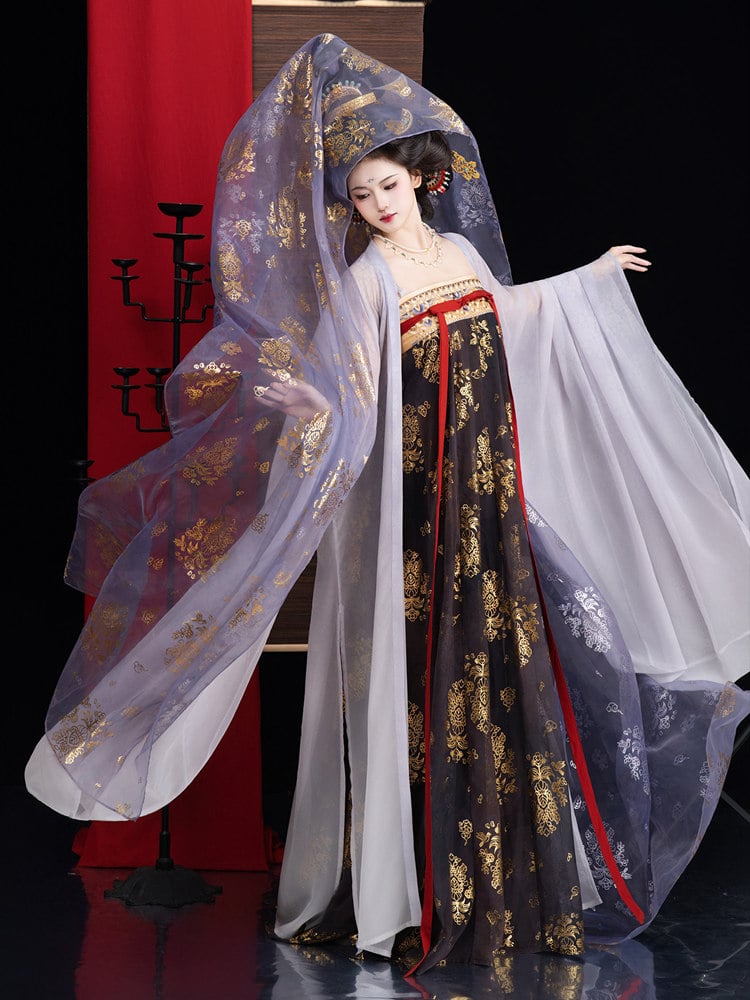 Tang Hanfu Set – Qixiong Ruqun Dress with Embroidered