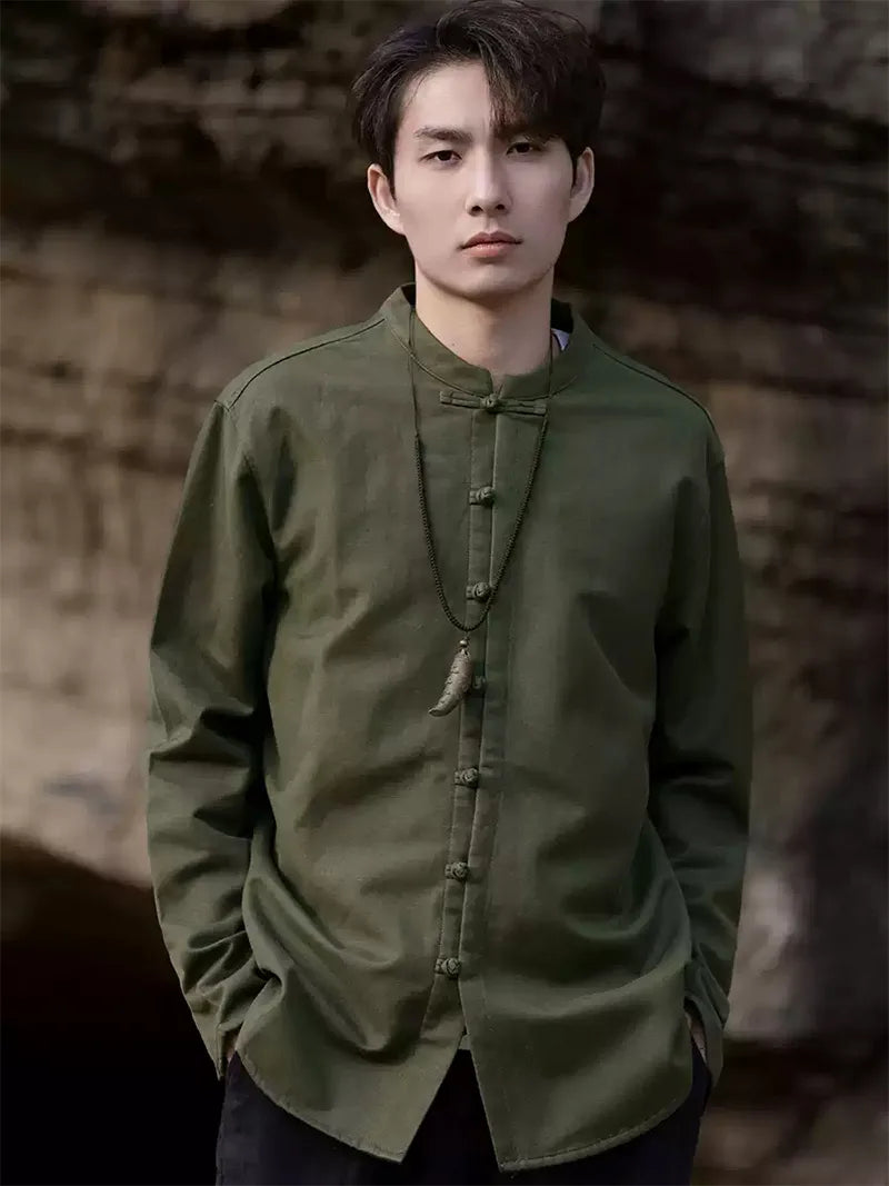 Tang suit Chinese men’s winter jacket with stand collar and fleece lining in solid color design