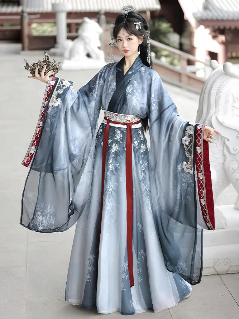 Elegant traditional Chinese clothes Wei Jin Hanfu set with cross-collar top and flowing skirt