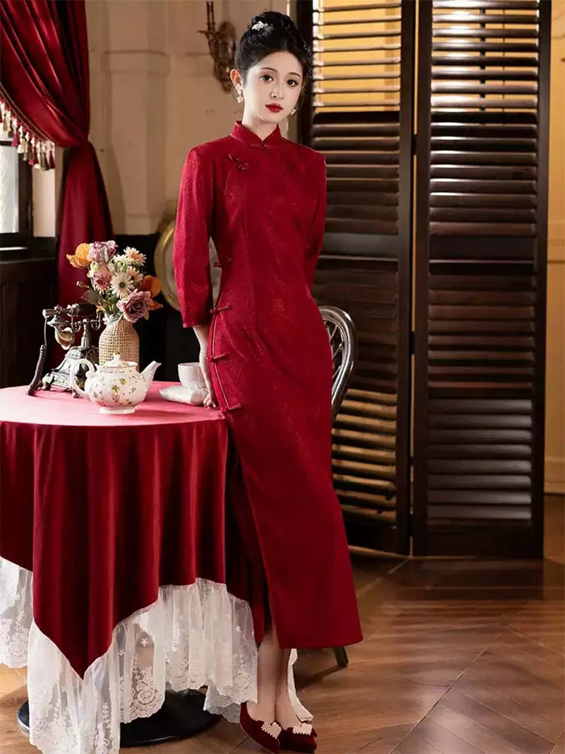 Traditional Qipao Wedding Dress | Beautiful Red Long Sleeve Chinese Bridal Gown