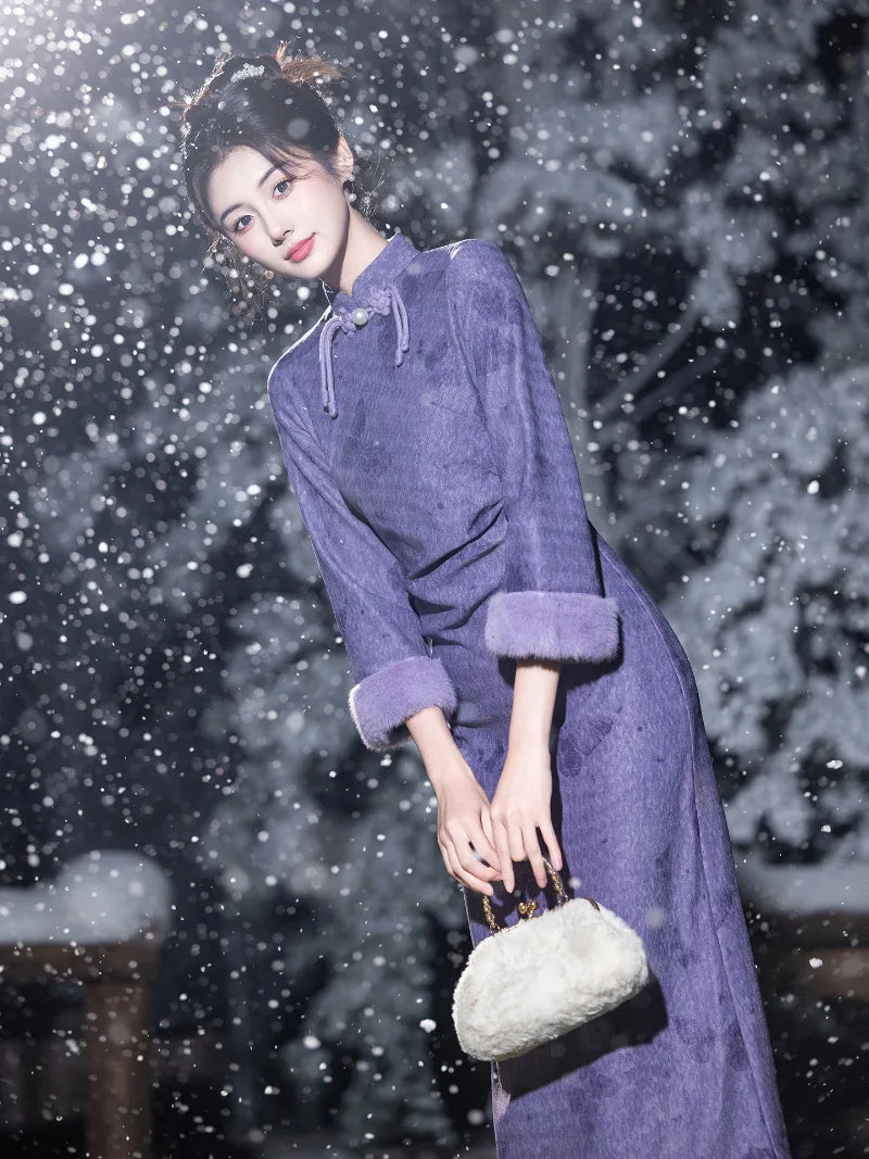Fleece-lined warm winter cheongsam featuring a classic stand collar and waist-sculpting silhouette
