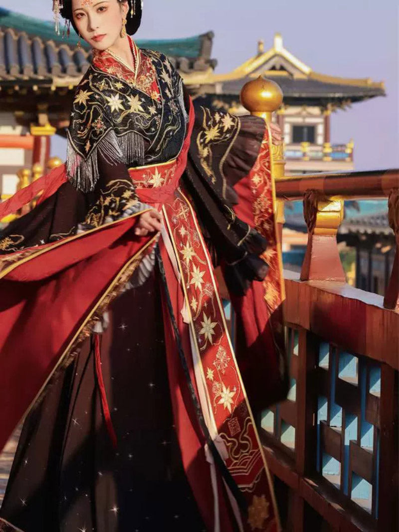 Wei Jin Dynasty Embroidered Qiyao Ruqun Hanfu | Star Goddess 星神