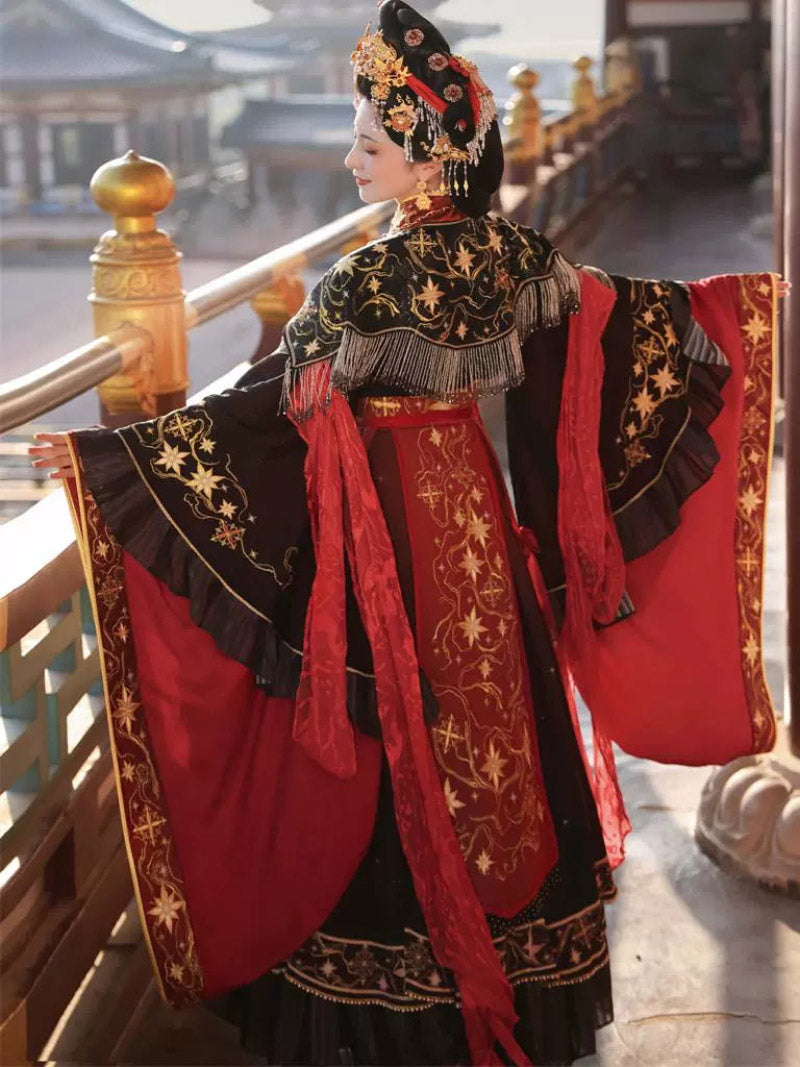 Wei Jin Dynasty Embroidered Qiyao Ruqun Hanfu | Star Goddess 星神