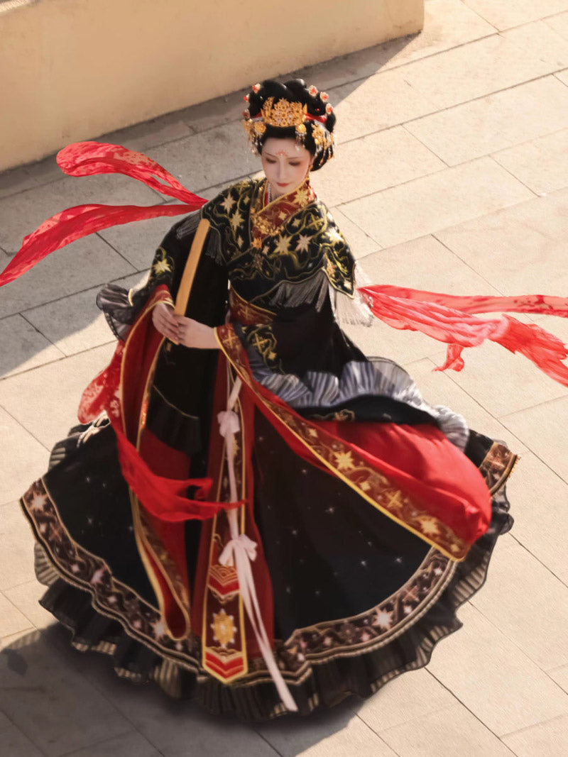 Wei Jin Dynasty Embroidered Qiyao Ruqun Hanfu | Star Goddess 星神
