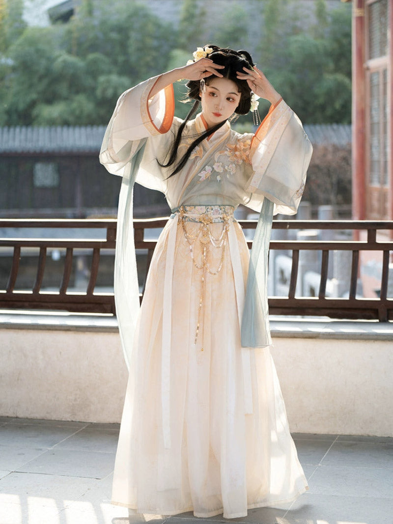 Wei Jin Dynasty Qiyao Ruqun Hanfu | Spring Tour