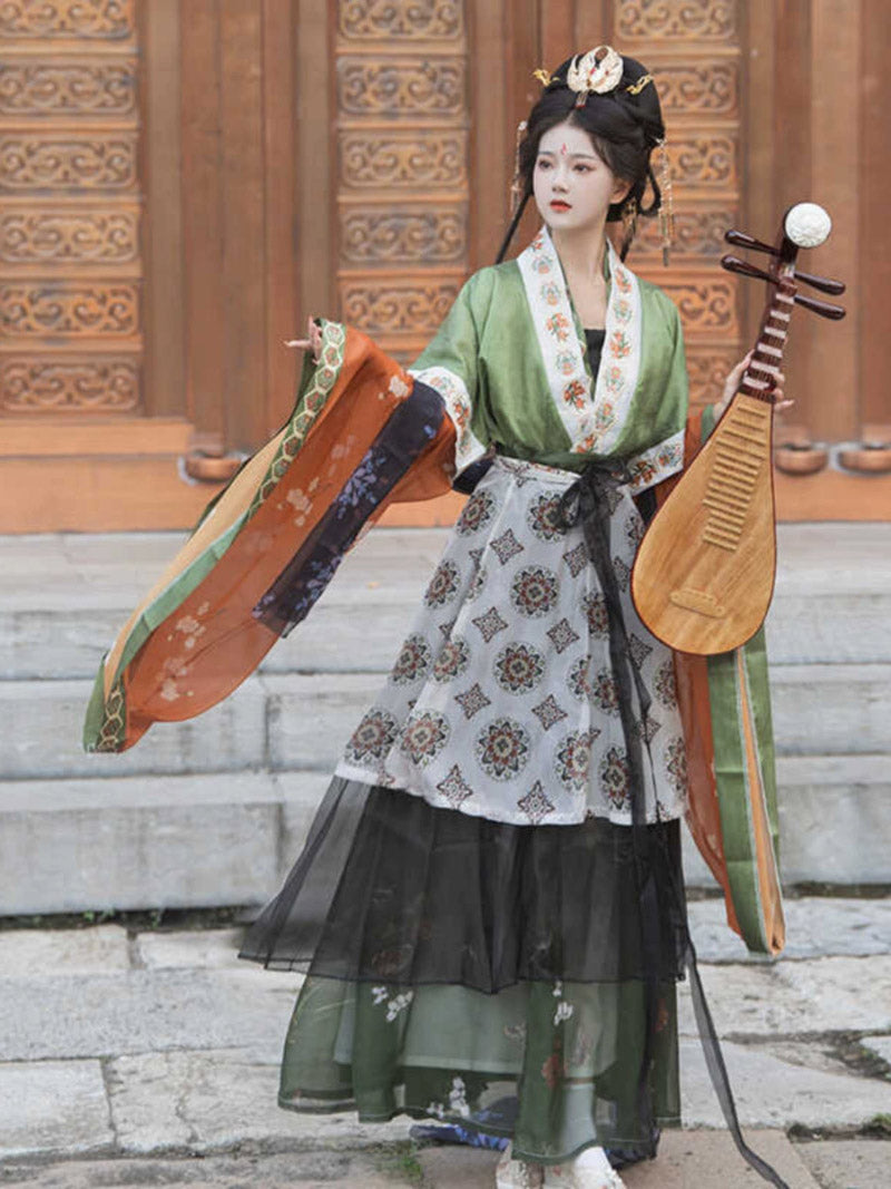 Wei Jin Dynasty Qiyao Ruqun Hanfu | Butterfly Scroll 蝴蝶图卷