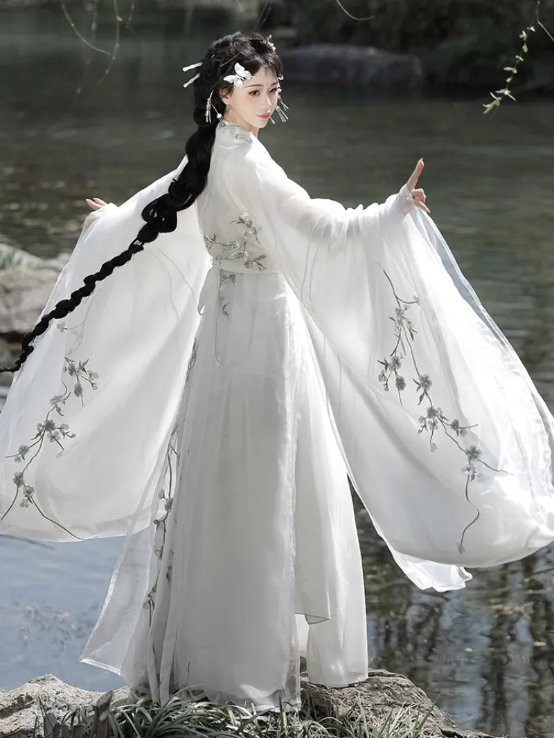 White Hanfu for Women | Stunning Traditional Chinese Outfit